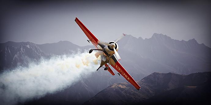 Aviation - Mountain Aerobatics