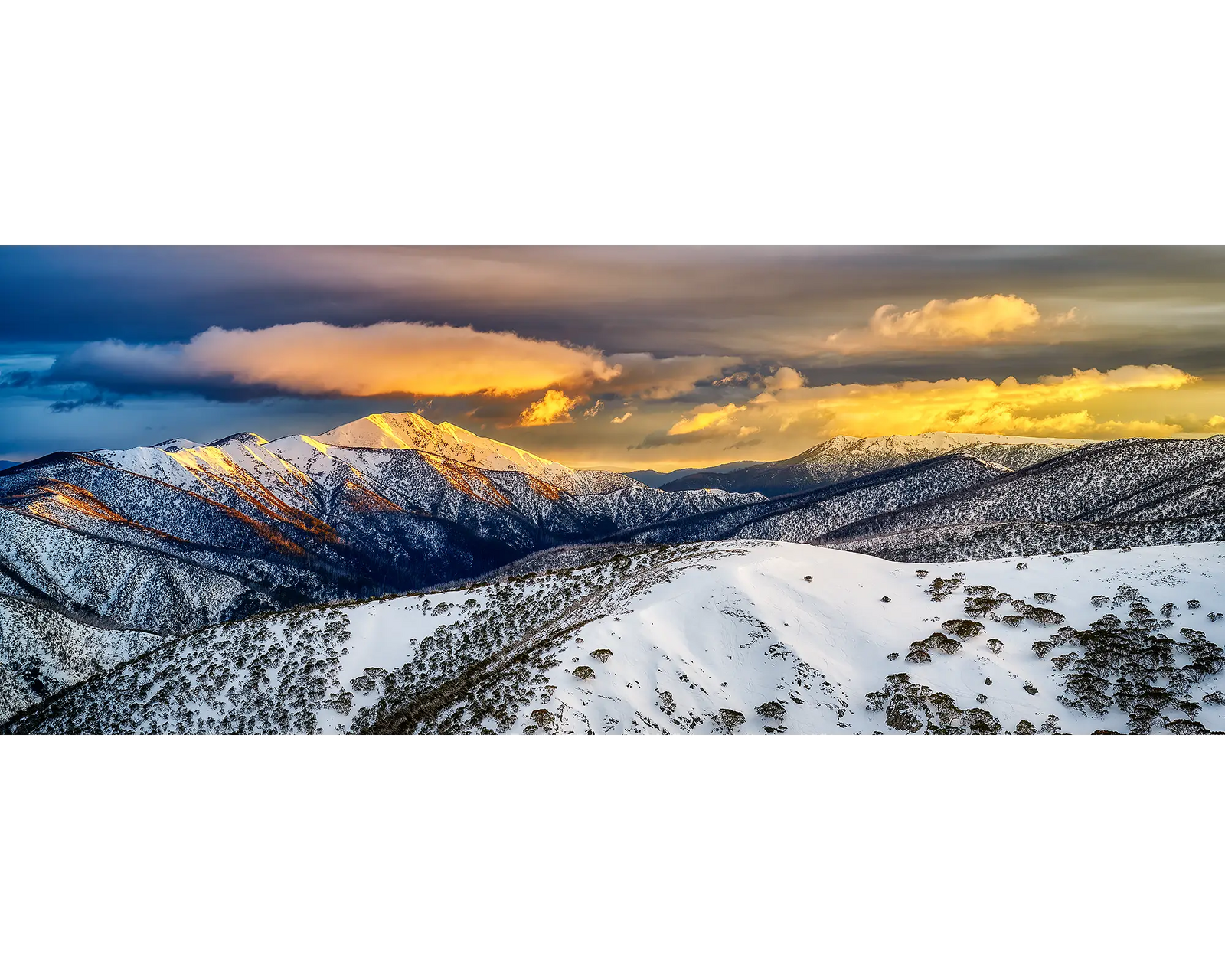 Alpine Magic. Winter snow sunrise, Mount Feathertop, Alpine National Park, Victoria, Australia.
