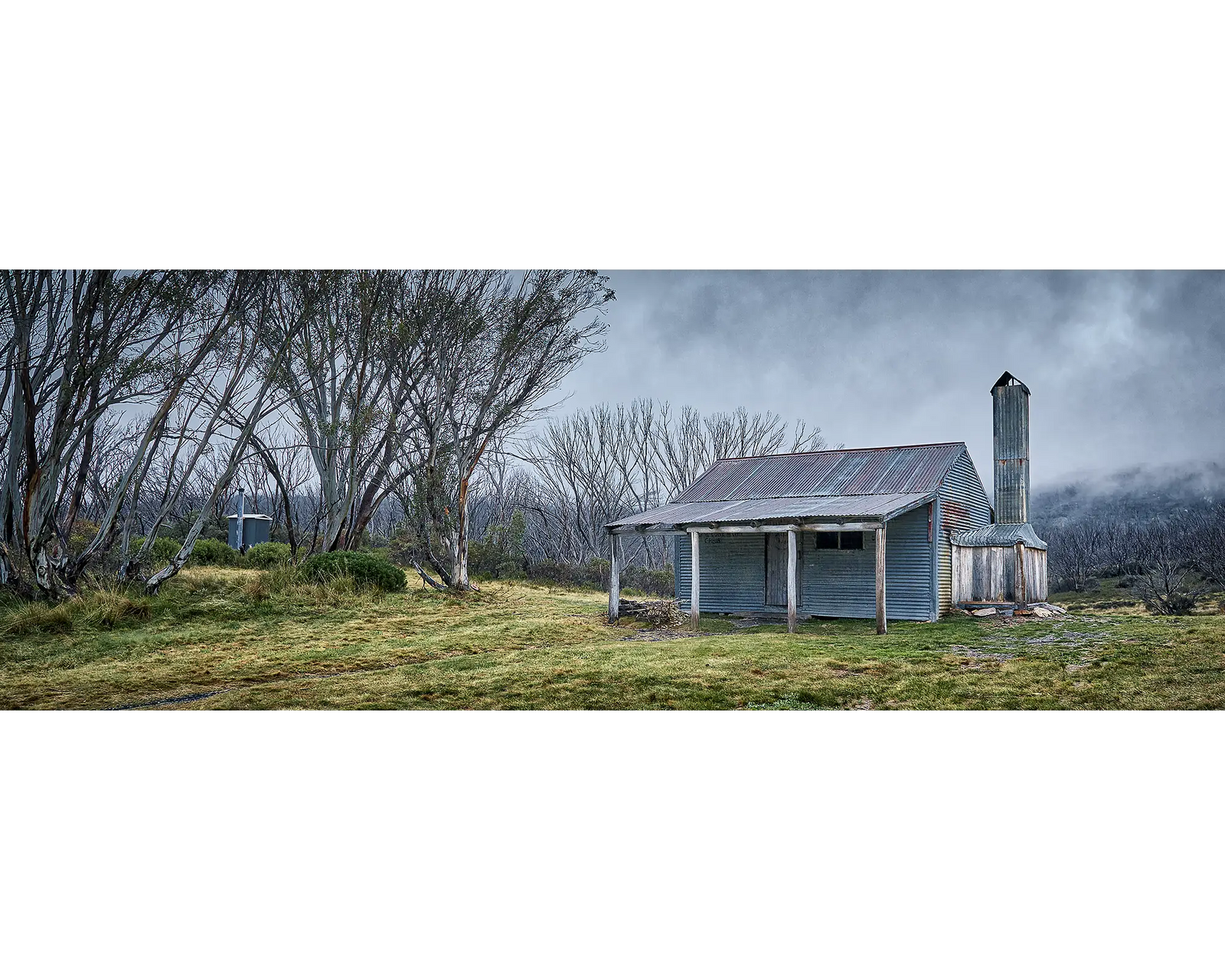 Bradleys and O'Briens Hut in Kosciuszko National Park.