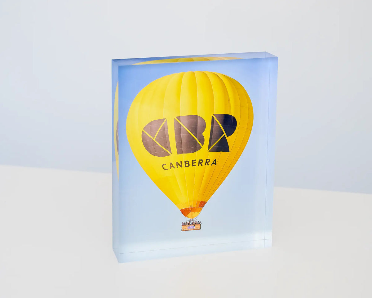 Canberra Bubble. Acrylic block of the Canberra hot air balloon in flight.