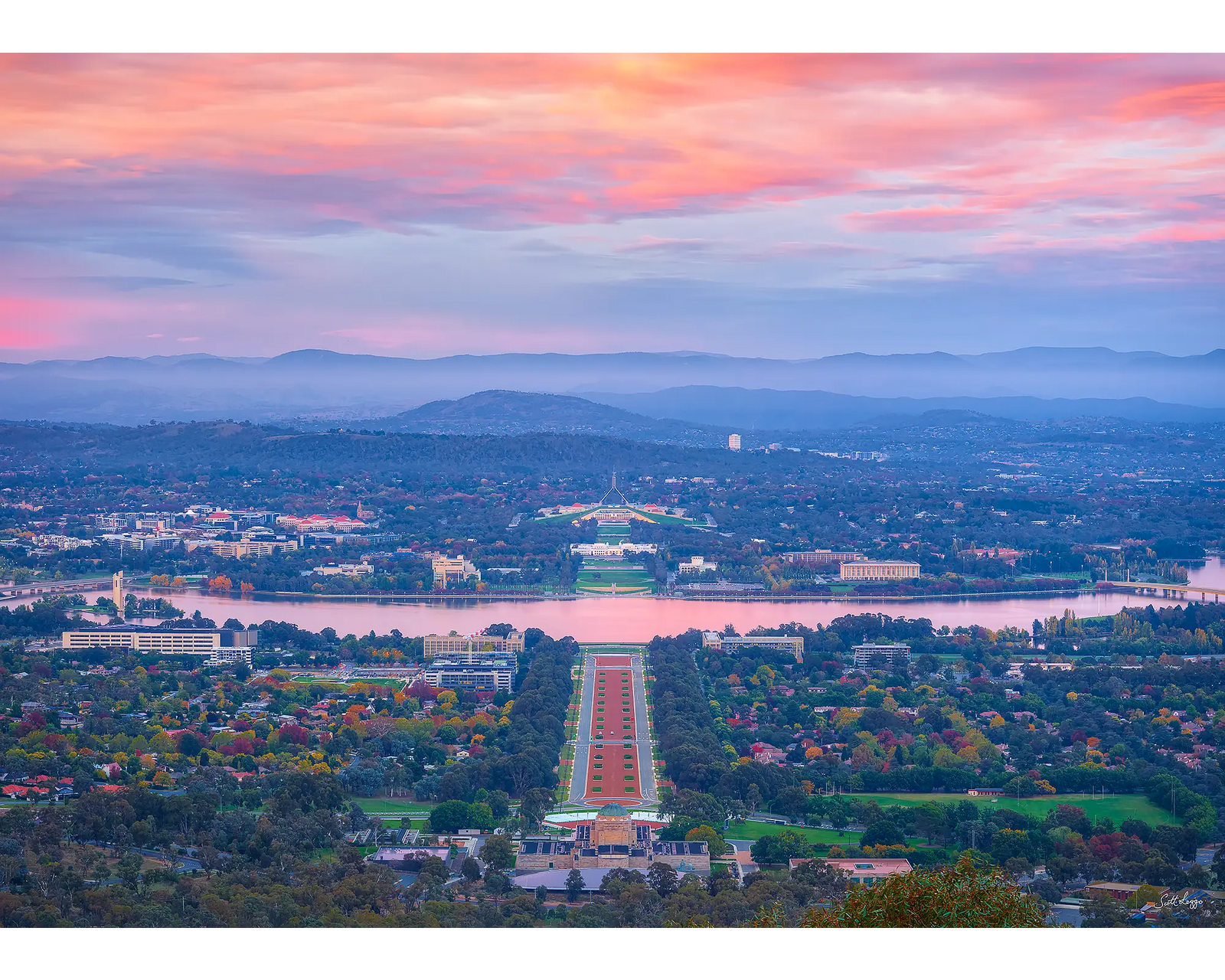 Colours of Canberra. 1000 piece jigsaw puzzle – front of box.