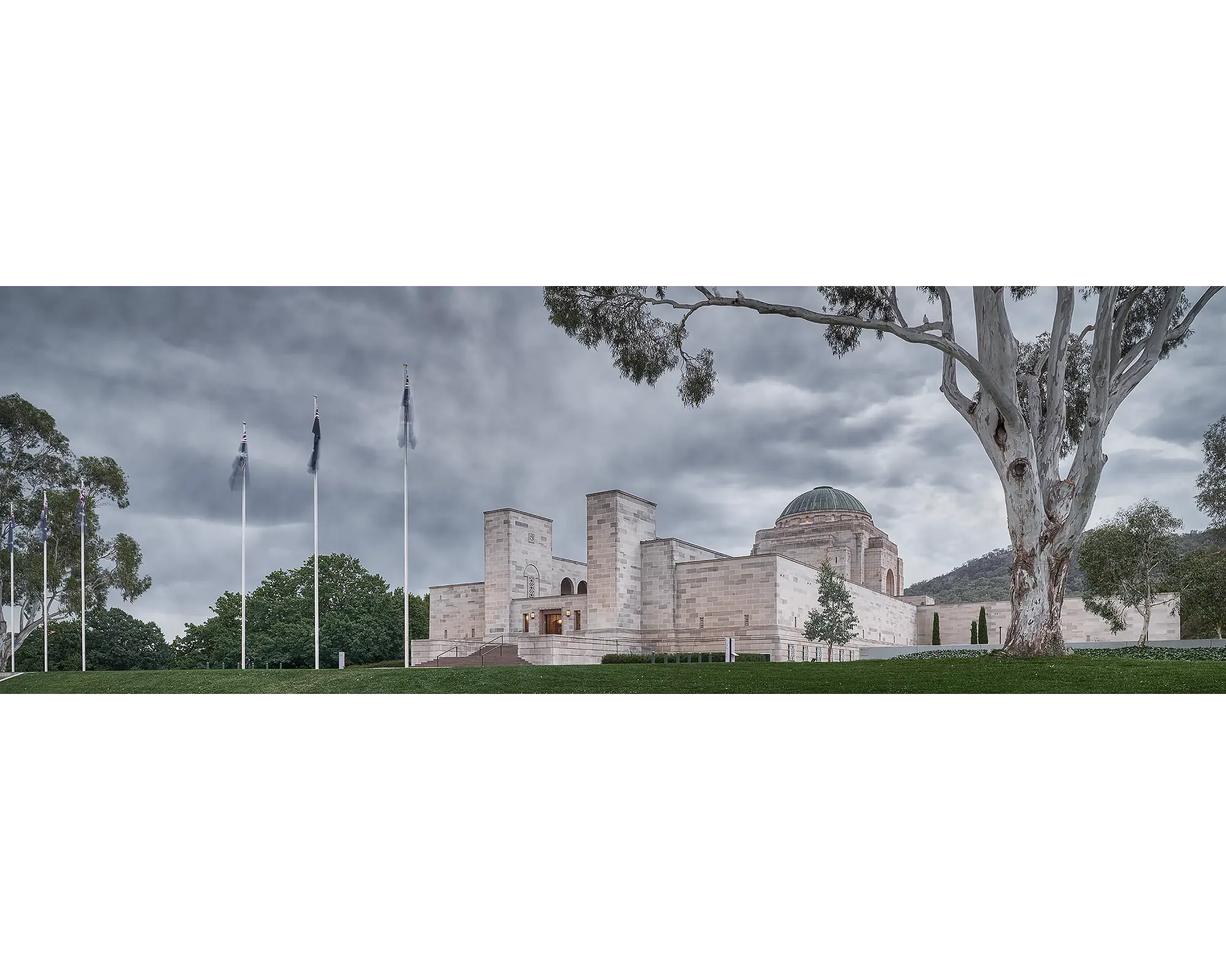 Commemorating Sacrifice. Australian War Memorial, Canberra.