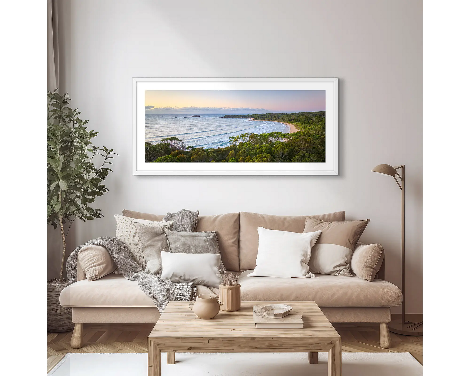 Durras Rise. Sunrise at Cookies Beach, Durras, South Coast, New South Wales.