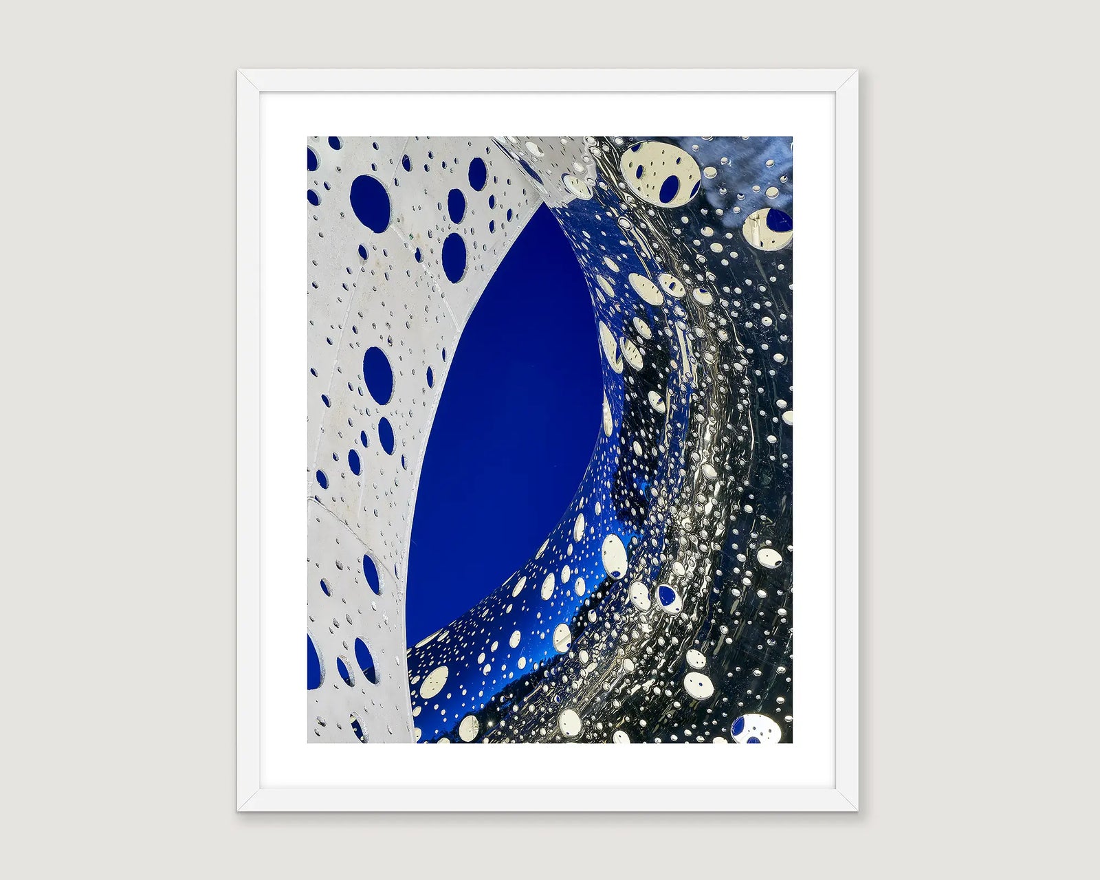 Framed abstract wall art print of Lindy Lee's Ouroboros sculpture at the National Gallery of Australia.