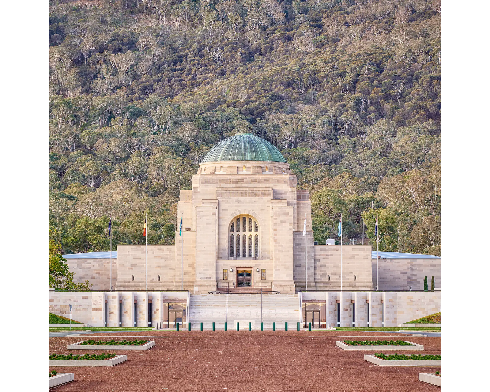 Honouring Their Spirit. Australian War Memorial.