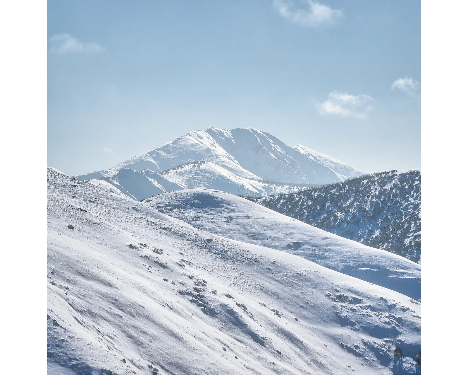 Icon of the Alps acrylic block - Mount Feathertop covered in snow. 