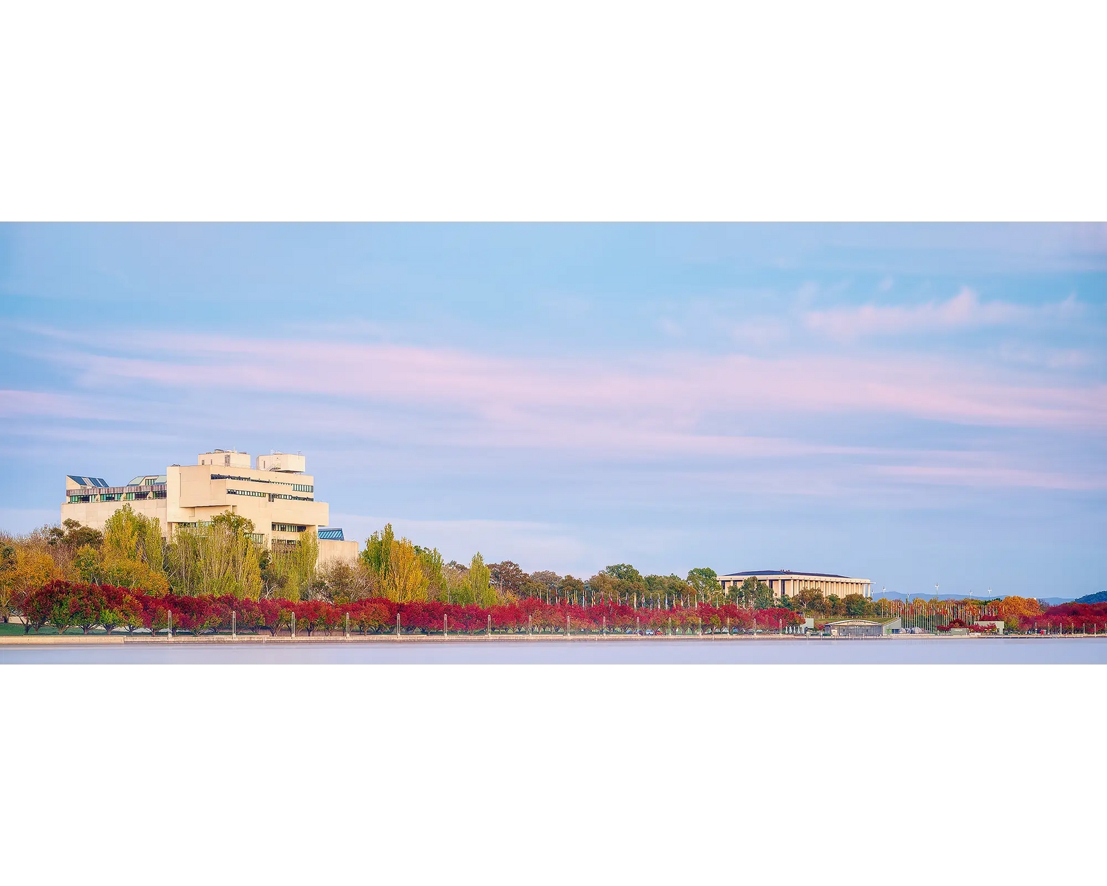 Law and Books. The High Court Of Australia and The National Library Of Australia.