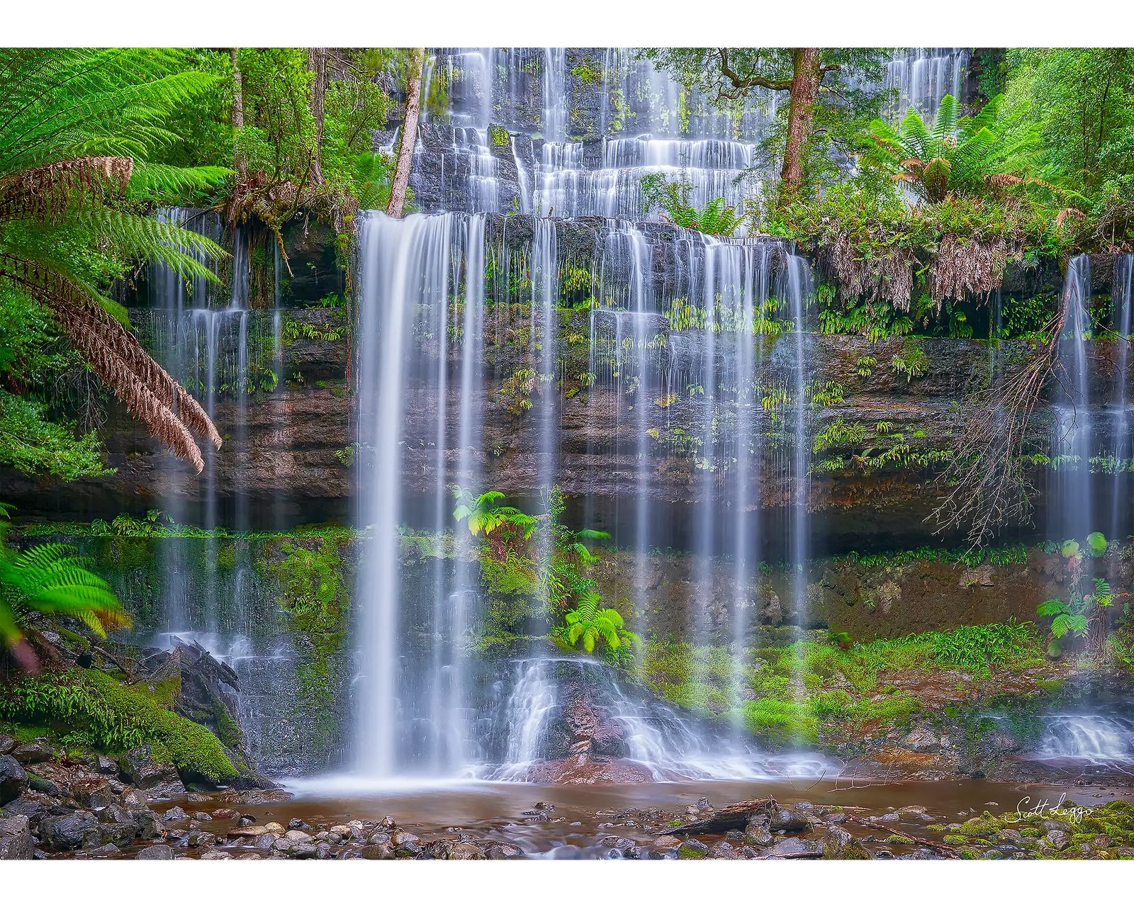 Layers. 120 piece jigsaw puzzle – front of box.