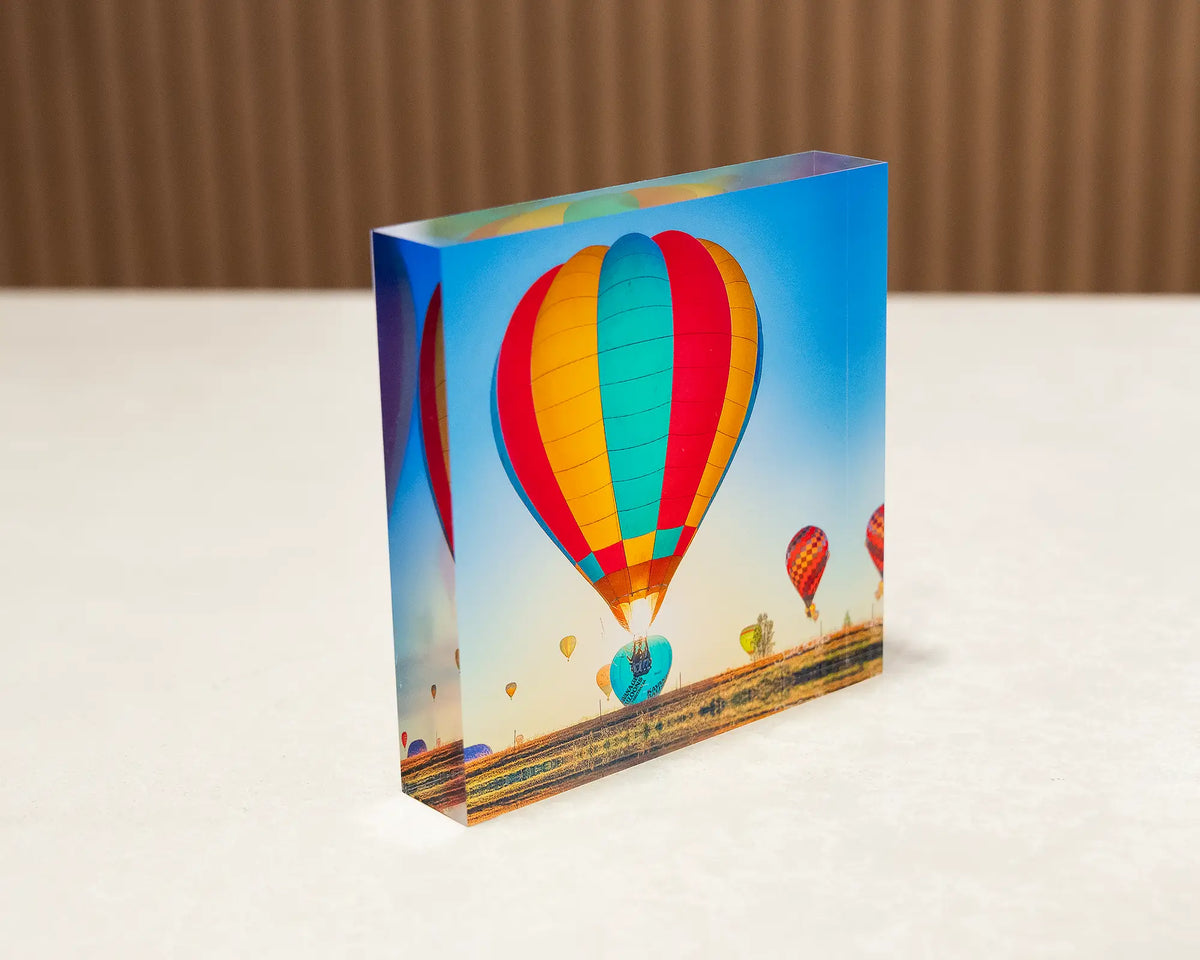 Lift. Acrylic block of hot air balloons during the Canberra ballon spectacular.