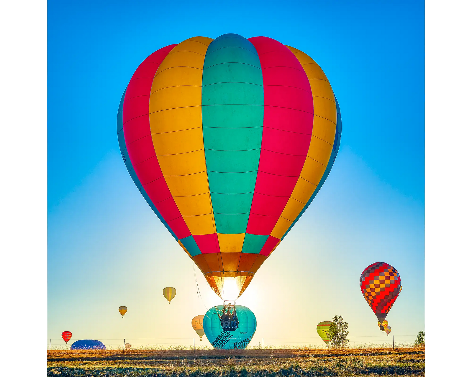 Lift Canberra Balloon Spectacular acrylic block. 