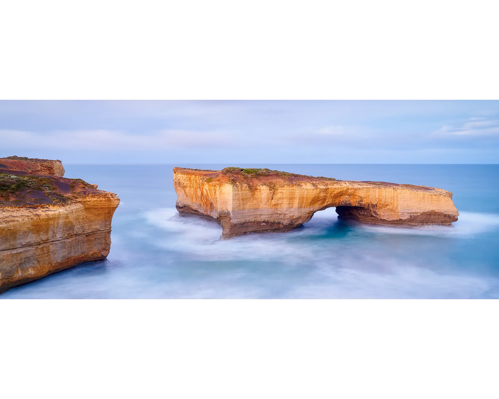 London Bridge, Great Ocean Road, Victoria.