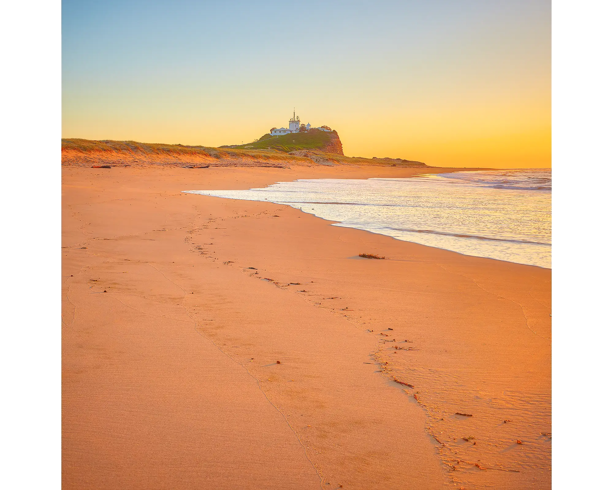 Newcastle Nostalgia - sunrise at Nobby's Beach, Newcastle.