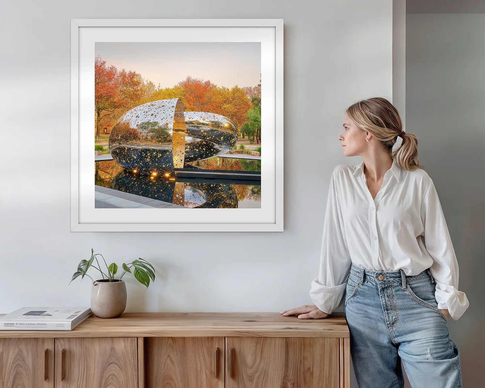 Orange Cocoon. Ouroboros sculpture by Lindy Lee, National Gallery Of Australia.