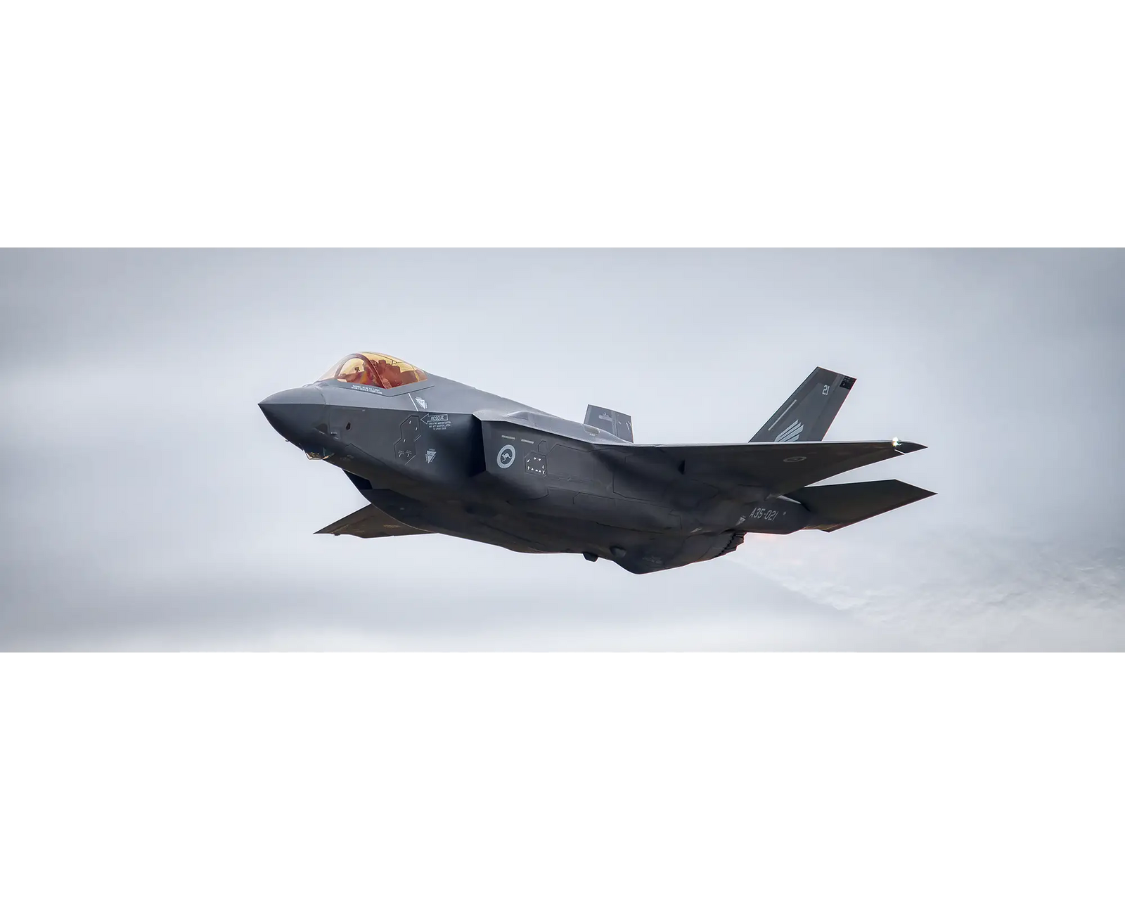 Royal Australian Air Force F-35 Joint Strike Fighter, 3 Squadron in flight with full afterburner. 