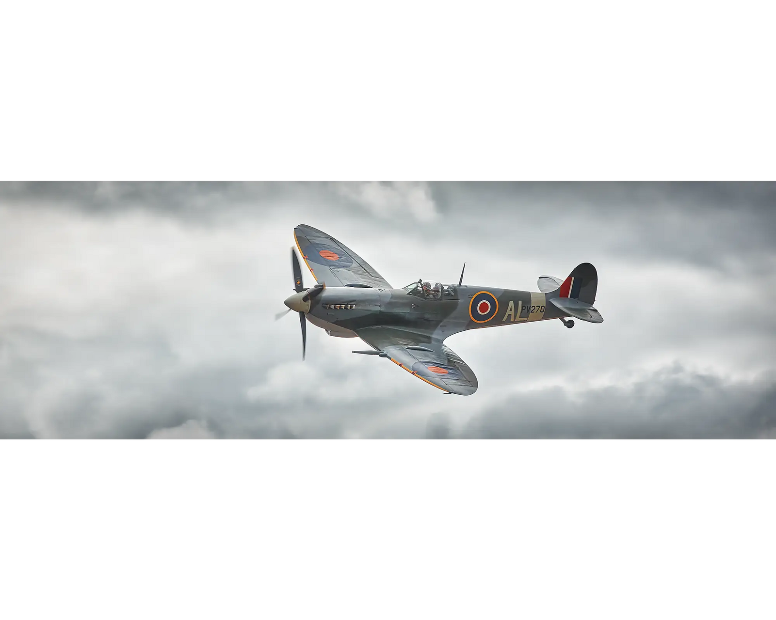Vickers Supermarine Spitfire MKIXc PV270