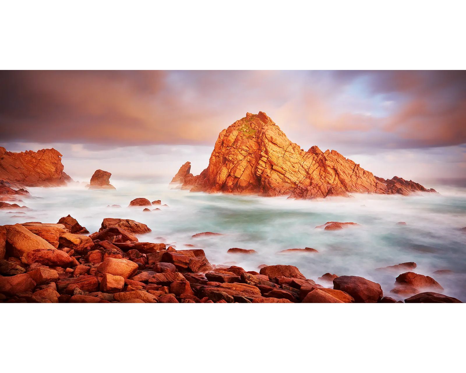 Sugarloaf Rock, Leeuwin Naturaliste National Park, Western Australia.