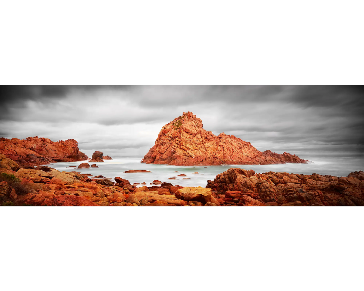 Sugarloaf Rock, Leeuwin Naturaliste National Park, Western Australia.