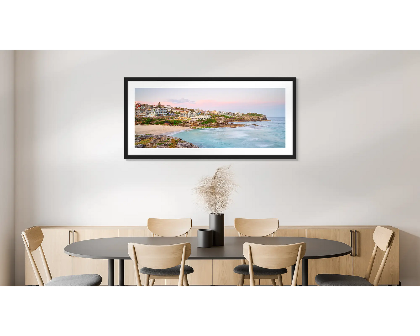 Tama Sundown. Tamarama Beach at sunset, Sydney Eastern Beaches.