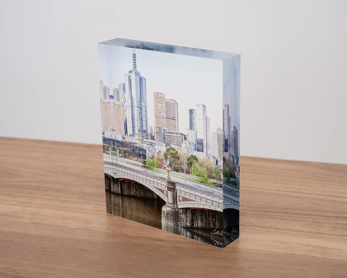 Top End. Acrylic block of Melbourne city views, sitting on a desk.