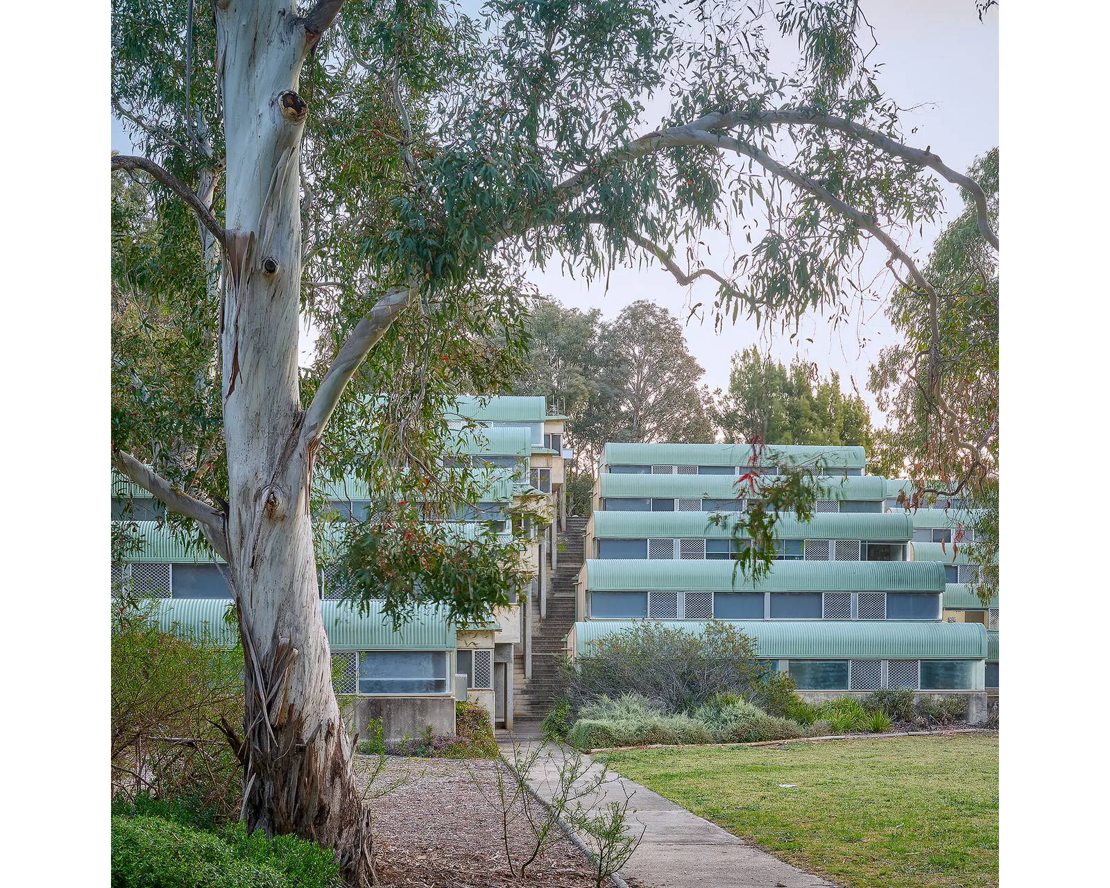 University Of Canberra.